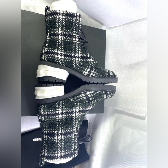 Nicholas Kirkwood Women’s Casati Faux Pearl Combat Boots. NWB. Black/White - Picture 5 of 12